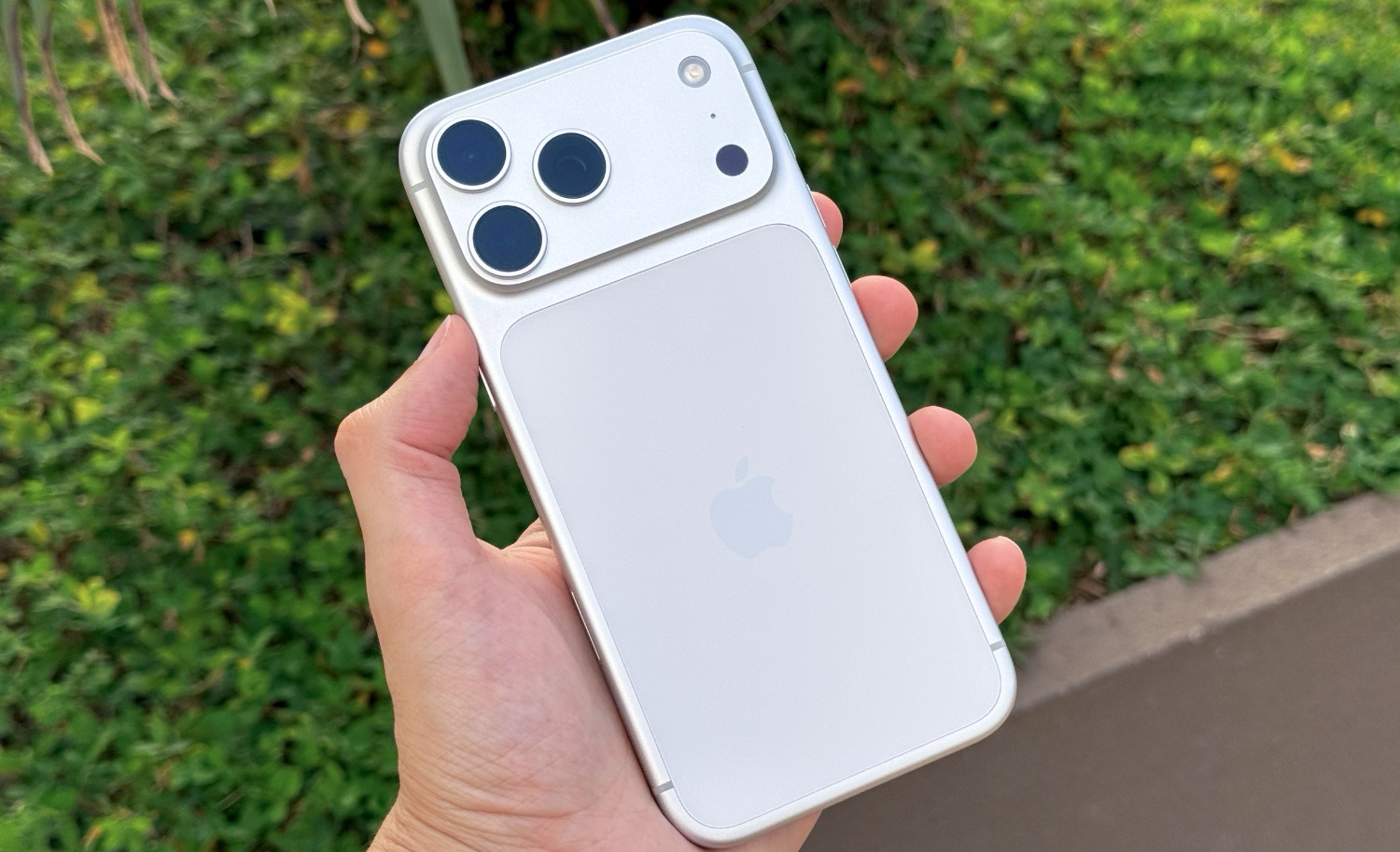Quatro meses com o iPhone 17 Pro Max: vale a pena?